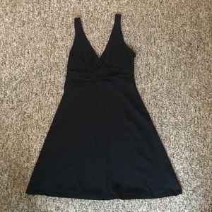 Organic Cotton V-Neck Dress
